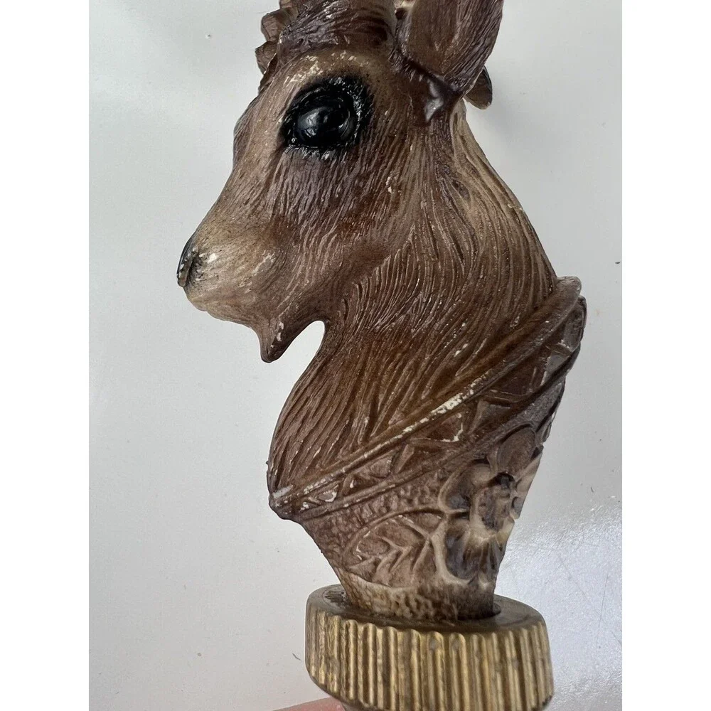 Vintage Ram Head Bottle Stopper Cork Wine Liquor Plastic Faux Wood Cork Gift